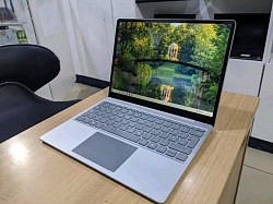 MICROSOFT LAPTOP