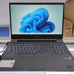 HP VICTUS 15