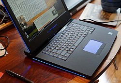 DELL ALIENWARE ×15 R3