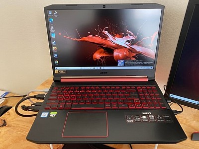 Acer  Nitro 5 15.6